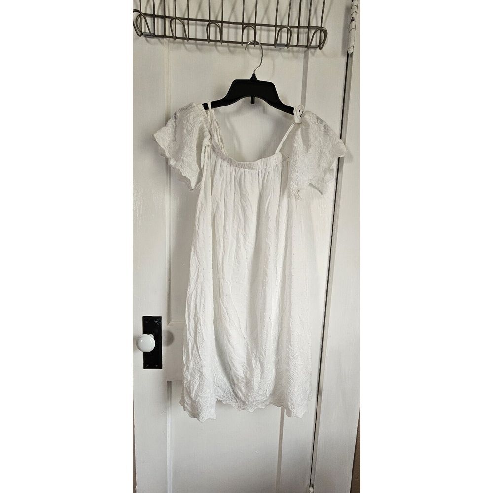 Blue Rair Embroidered White Dress Sz Medium Short cape Sleeves coldshoulder ties